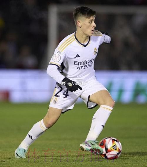 西媒:居勒尔尚未在皇马站稳脚跟 时间不如预期 西媒:居勒尔尚未在皇马站稳脚跟 时间不如预期